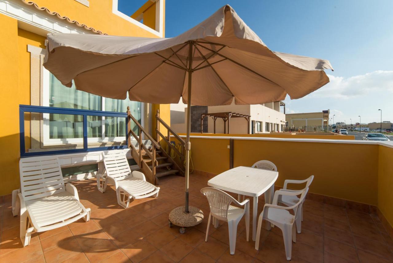 Apartamentos Arenas Blancas De Cotillo Vista Mar ภายนอก รูปภาพ